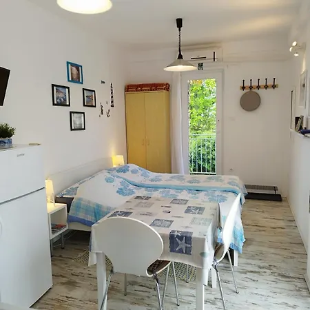 Apartment Garden Opatija